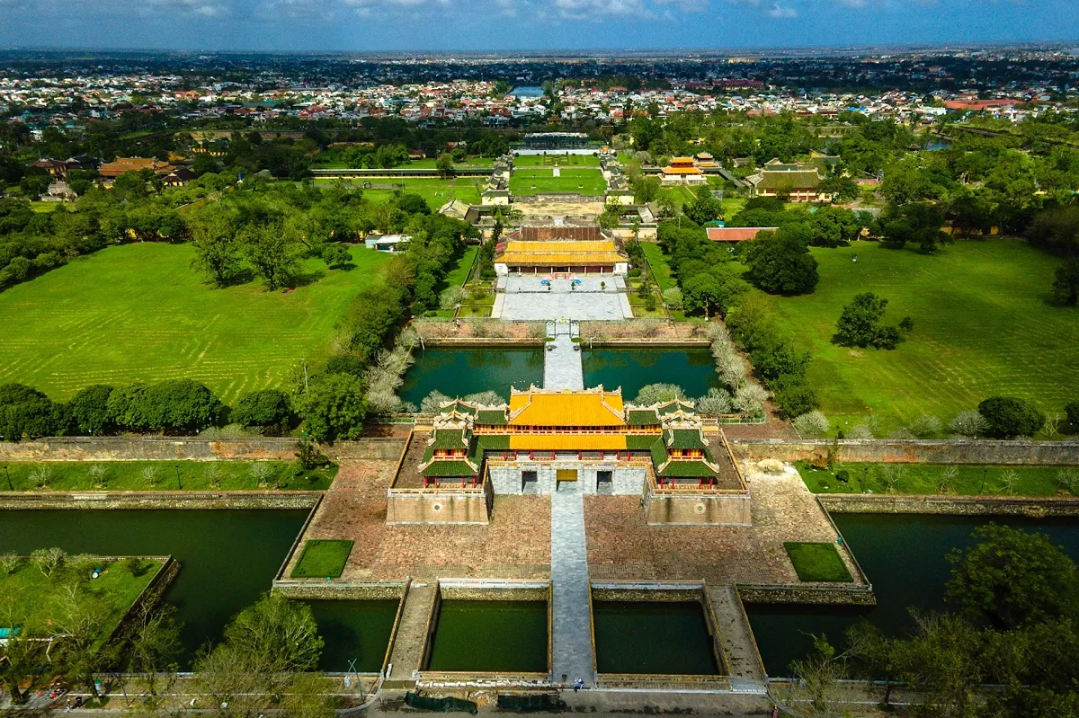 Getting Around Hue